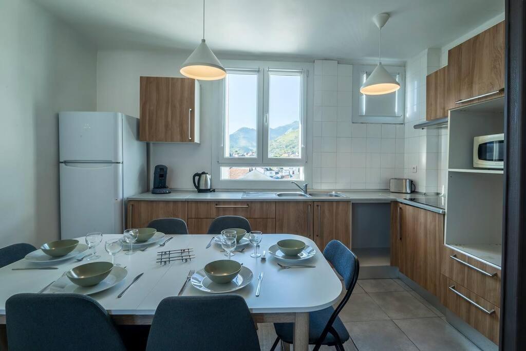 Le Grand Cosy - Lourdes - Proche Lägenhet Exteriör bild