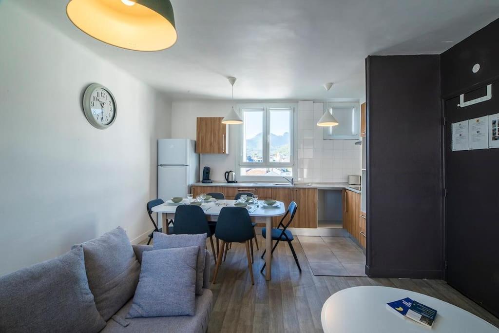 Le Grand Cosy - Lourdes - Proche Lägenhet Exteriör bild